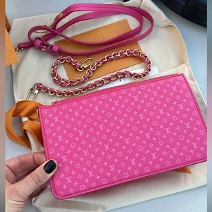 New Louis Vuitton Lexington Pouch in Rose- Box and Dust-bag included